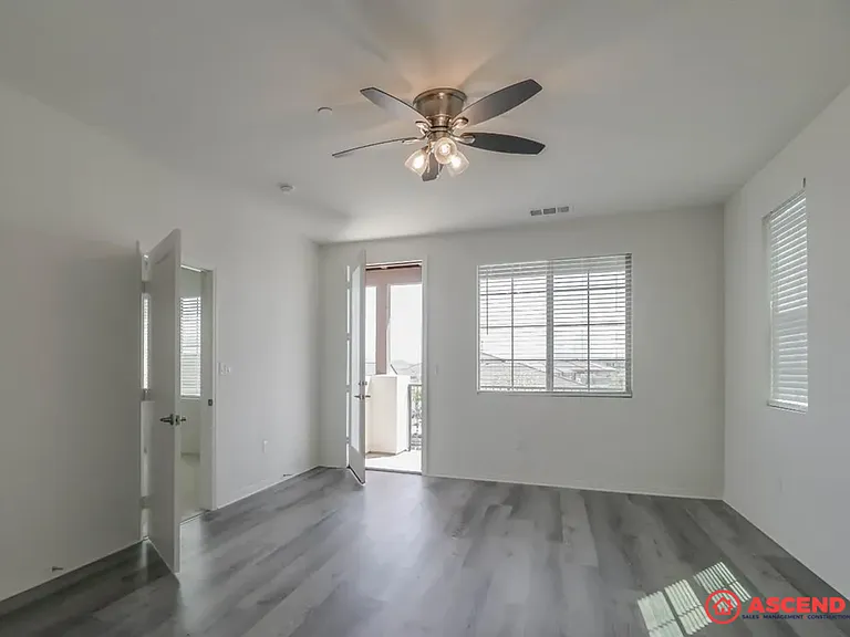 11610 Campus Park Dr — Photo 19