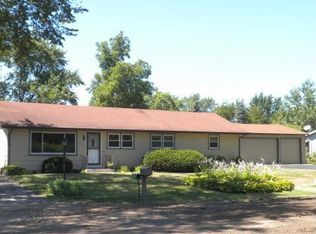 37160 N Summerfield Dr, Lake Villa, IL 60046