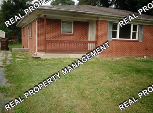 833 Marquardt St, Chesterton, IN 46304