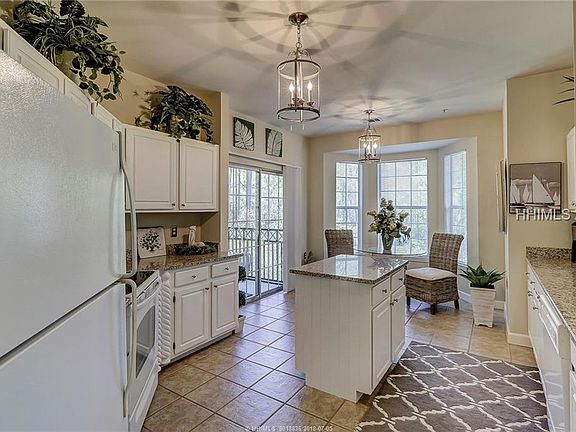 4th image of 4 Indigo Run Dr APT 120