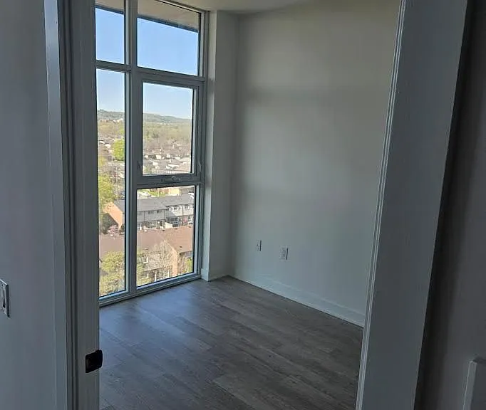 2782 Barton St E #820 — Photo 4