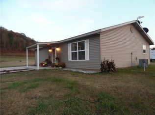 124 Madison St #6177, Huntsville, AR 72740