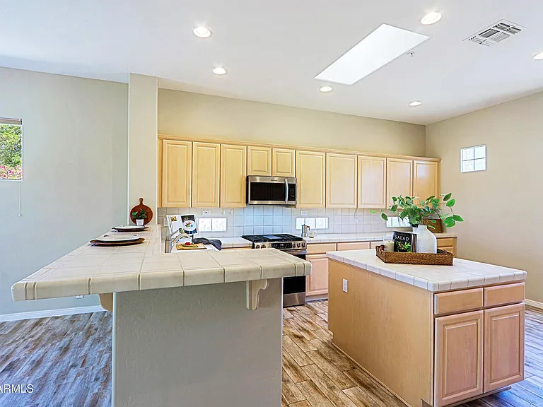 34106 N 66th Way — Photo 12