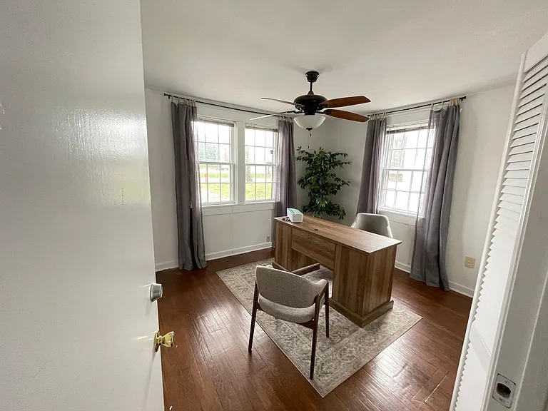 2613 Westwood Dr — Photo 9