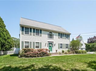 34 Attawan Rd, Niantic, CT 06357
