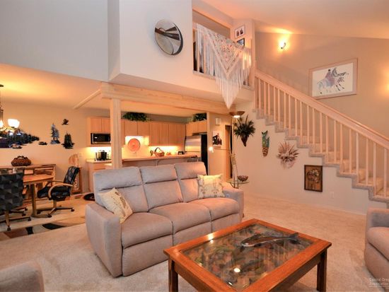 3062 Nw Clubhouse Dr Bend Or 97703 Zillow - Round Table Clubhouse Bend Or