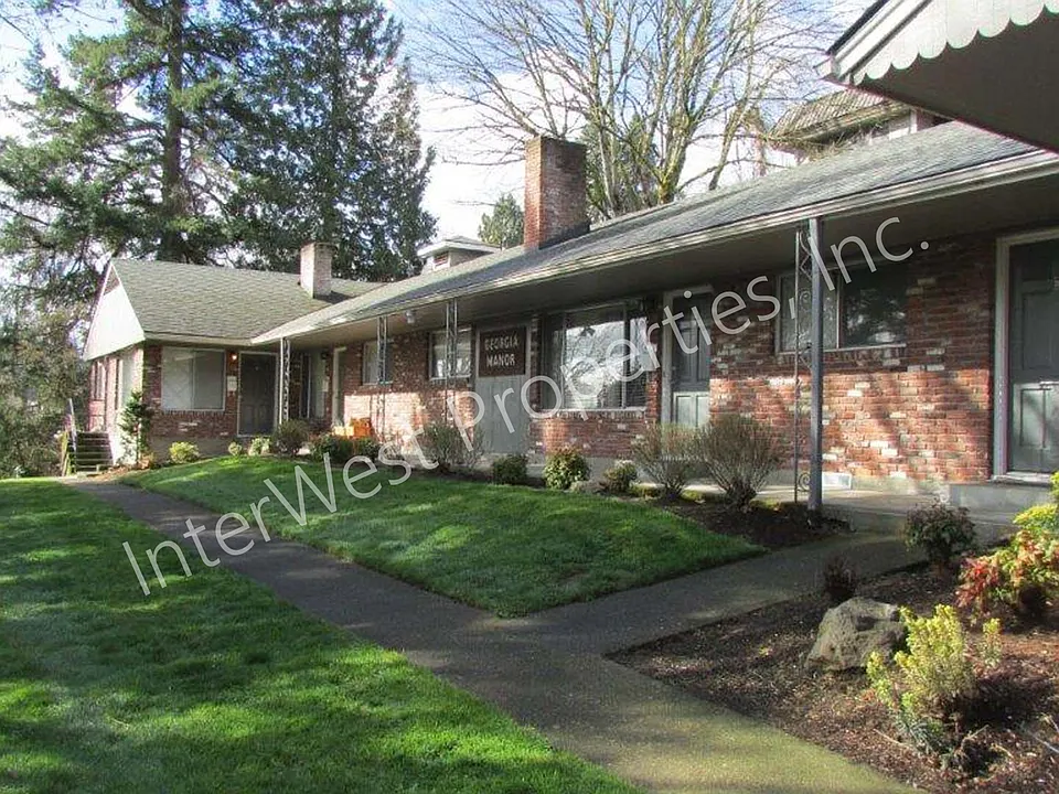 10 B Ave #B