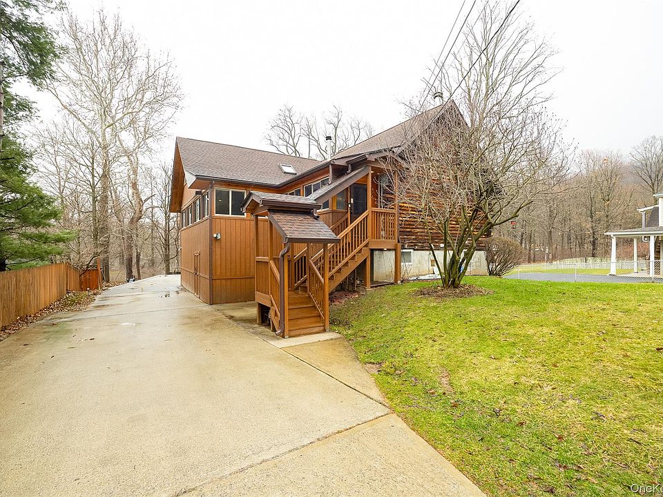 1st image of 21 Old Town Road