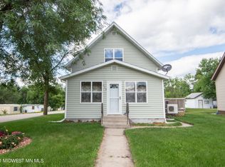 210 Laurance St, Hawley, MN 56549