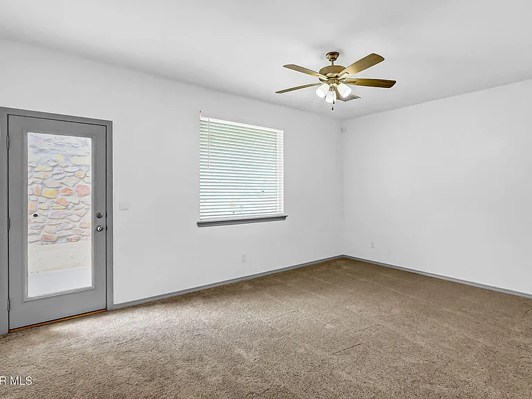 1657 Asbury St — Photo 19