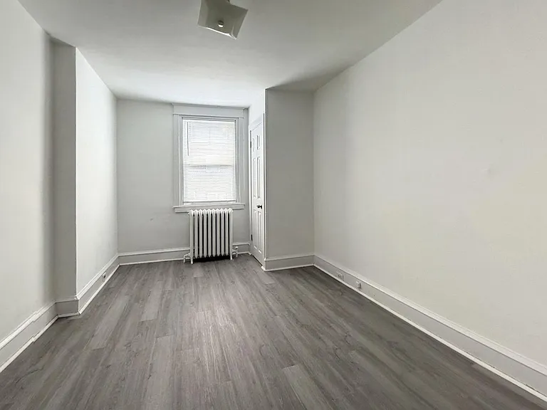 6938 Clinton Rd — Photo 3