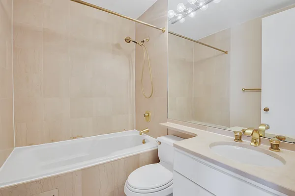 Sold by Compass | media 6