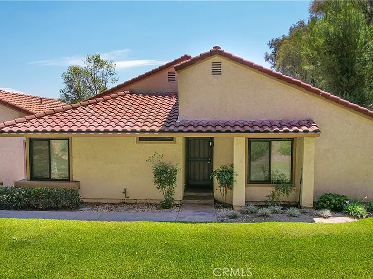 1315 Albariza Pl #5 — Photo 28