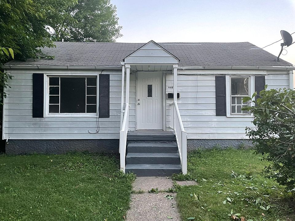 1st image of 940 Sevall St