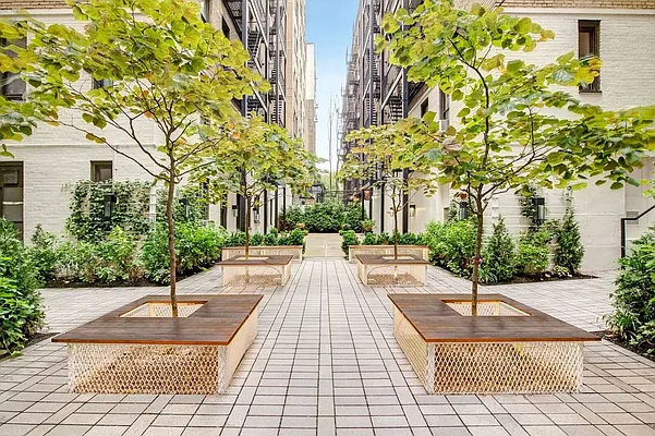 Rented by Akelius Real Estate Management | media 32