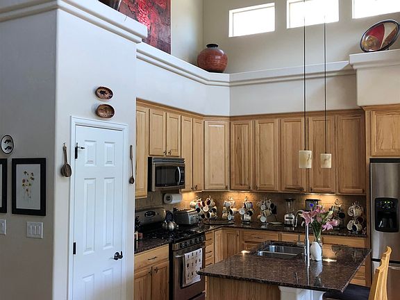5th image of 616 Saffron Way