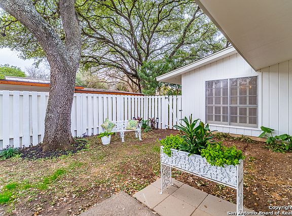 3rd image of 123 Haskin Dr