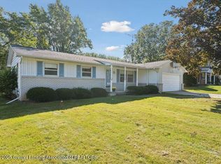 5417 S Genesee Rd, Grand Blanc, MI 48439