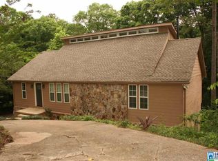 3461 Ridge Crest Dr, Birmingham, AL 35216