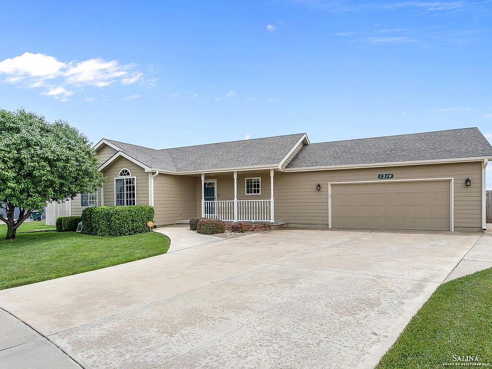 1st image of 1214 Lakeview Dr