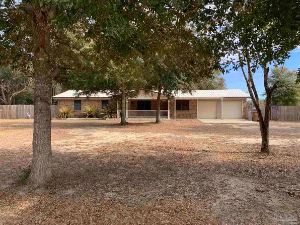 6260 Pansy Dr, Milton, FL 32570