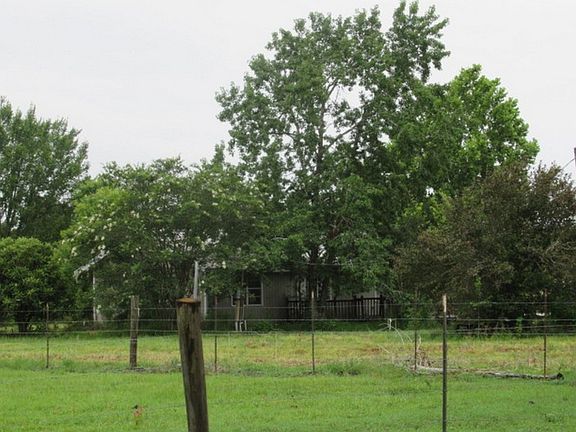 3rd image of 436 County Road 6027