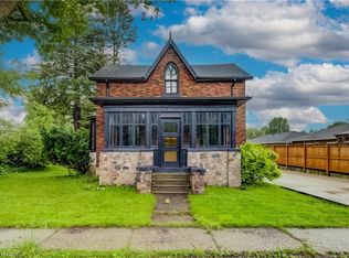 110 Brock St, Minto, ON N0G 1Z0