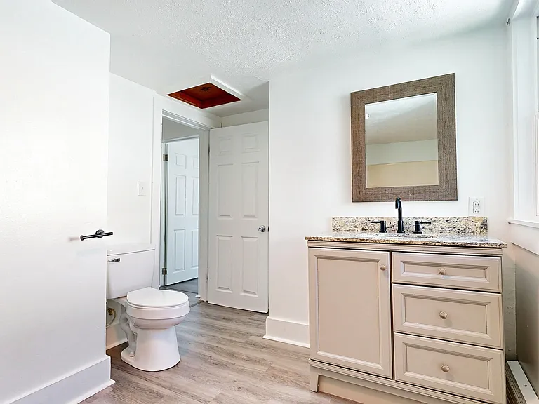 7 Island Ave #C — Photo 17