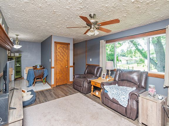 5th image of 4519 Rainbow Ct