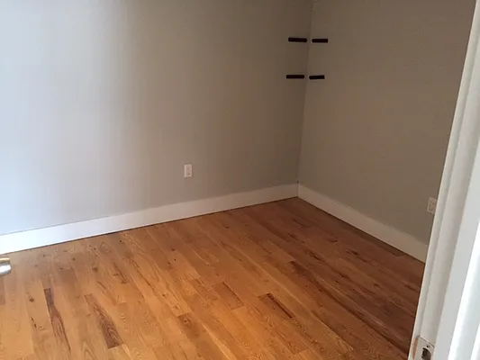 Rented by P Management | media 14