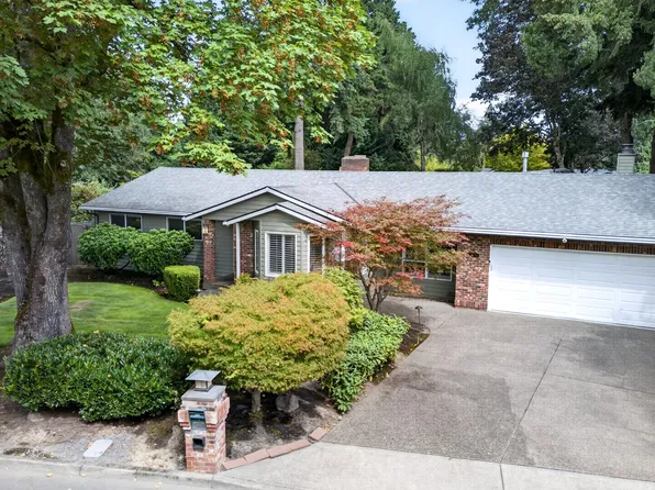 1545 Cloverleaf Rd, Lake Oswego, OR 97034