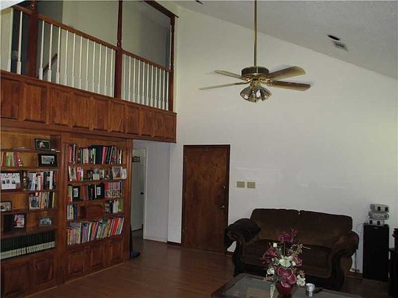 4th image of 4041 Briant Dr