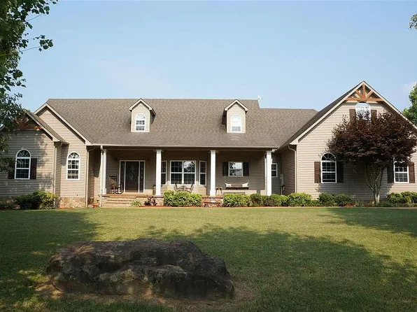 1672 Troy Hickman Rd, Troy, TN 38260