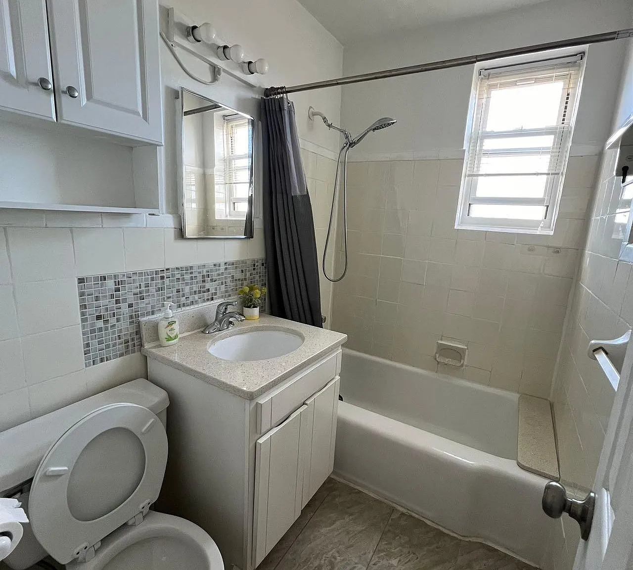 1 bed, 680 sqft, $2,100 — Photo 4