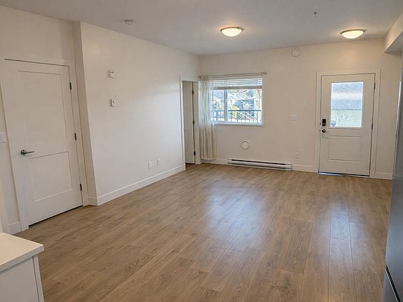 3rd image of 1419 McCallum Rd #63