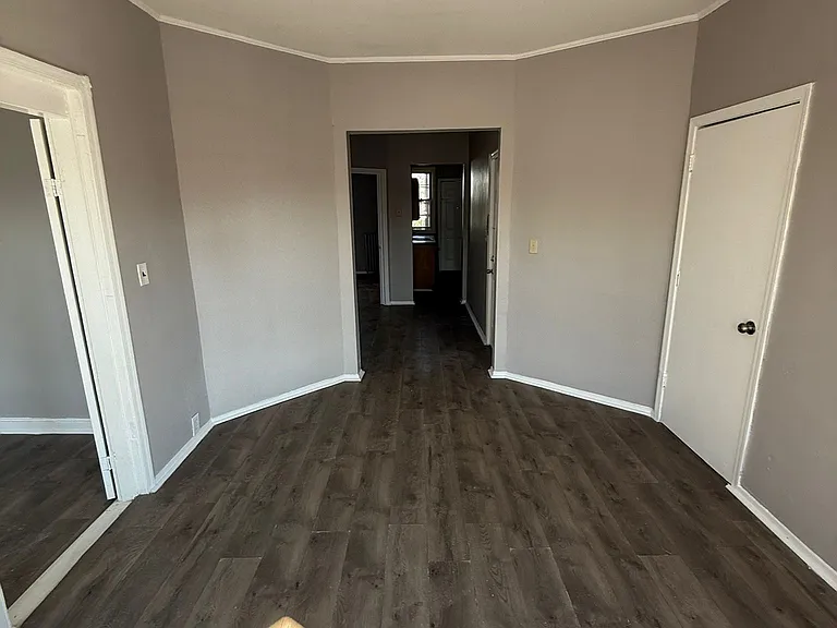 353 Fair St #4 — Photo 3