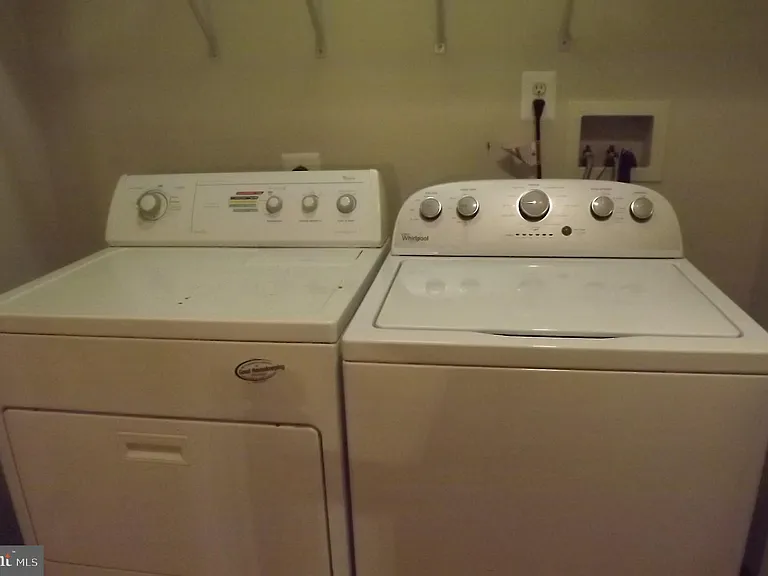 9656 Potters Hill Cir — Photo 11