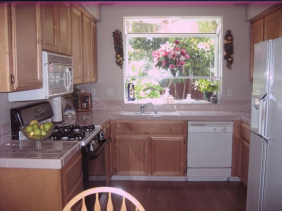 Kitchen view 