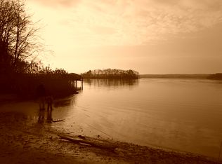 31 Woodside Dr, Chesapeake City, MD 21915