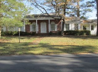 201 Dogwood Trl, Elizabeth City, NC 27909