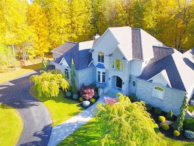 411 Willardshire Rd, Orchard Park, NY, 14127