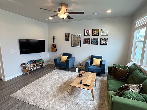 5th image of 4086 W Harper Ln