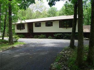 1195 Brian Ln, Effort, PA 18330