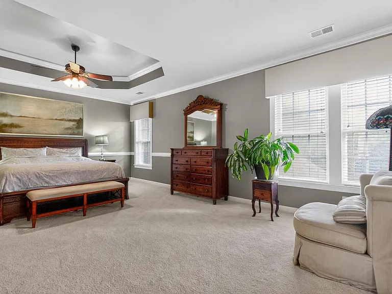 401 Hilton Head Ct — Photo 35