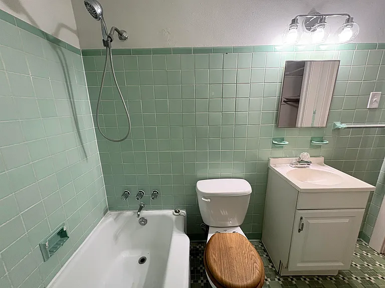 202 E Bradford Rd #3 — Photo 19