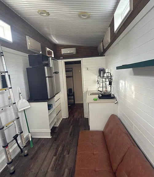 6113 Palm Cir #B — Photo 3