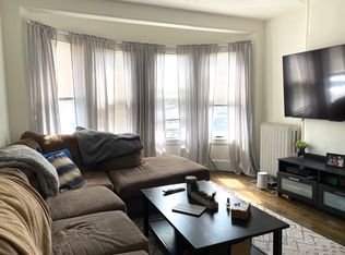 10 Walnut Ter #1, Newtonville, MA 02460