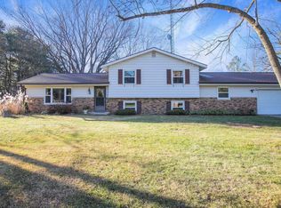 51165 Orange Rd, South Bend, IN 46628