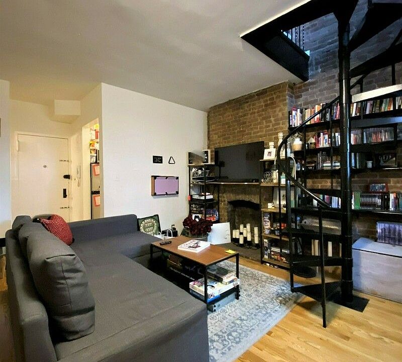 1st image of 42 W 83rd St #Gf