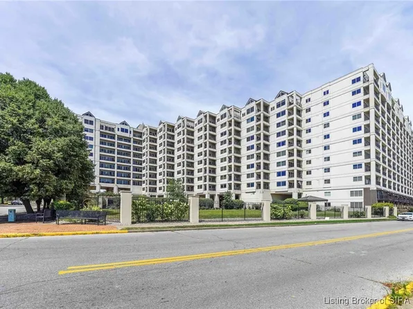 1 Riverpointe Plaza #908, Jeffersonville, IN 47130